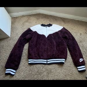 Nike Burgundy & White Fluffy Zip Up Soft Sherpa Teddy Jacket,SIZE: S